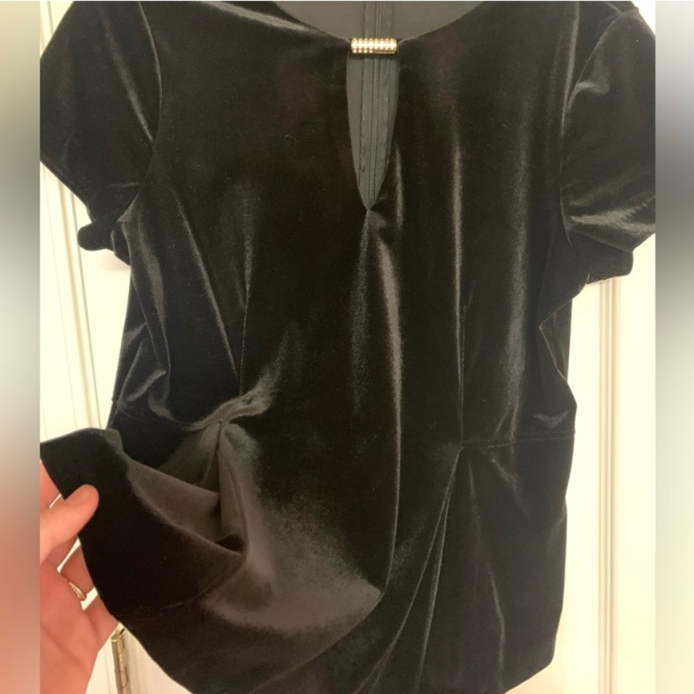 Random Pack of 4 Size M medium or L Large shirts. Business casual styling. - Picture 11 of 12